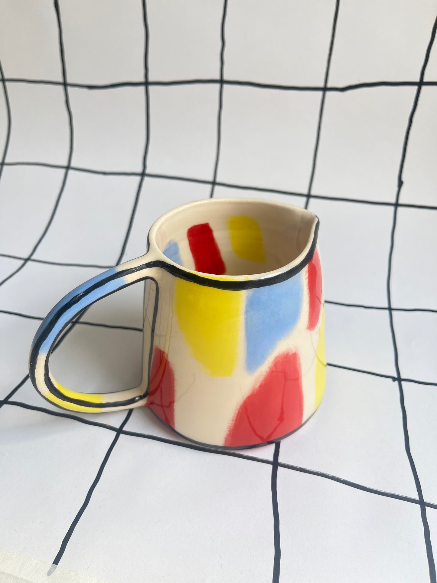 Small jug in Sketch design