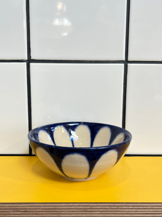 Daisy bowl